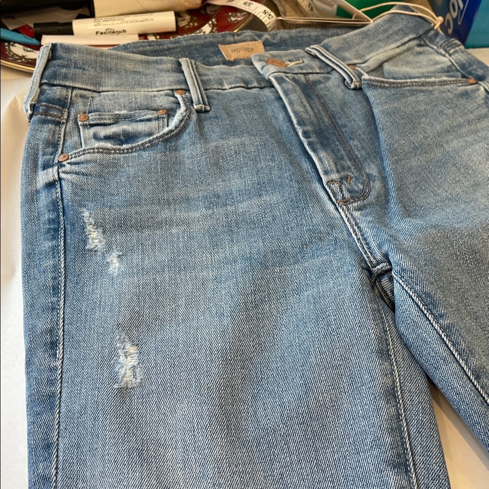 NWT Mother The Looker Step Ankle Fray Jeans – Wash: Despite Differences Size 25 - Picture 7 of 11